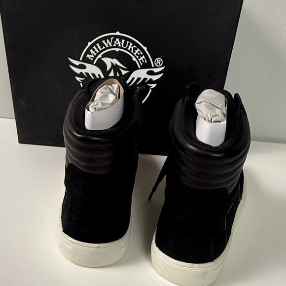 Milwaukee Leather / Suede Street Riding Motorcycle Waterproof Shoes Sneakers NIB - Picture 8 of 8